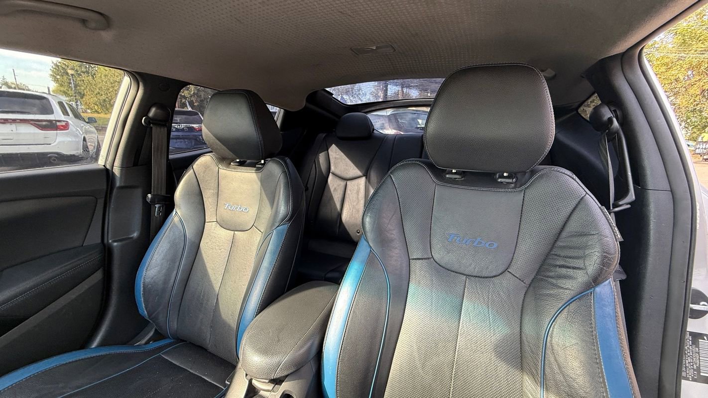 Used 2013 Hyundai Veloster Turbo image 10