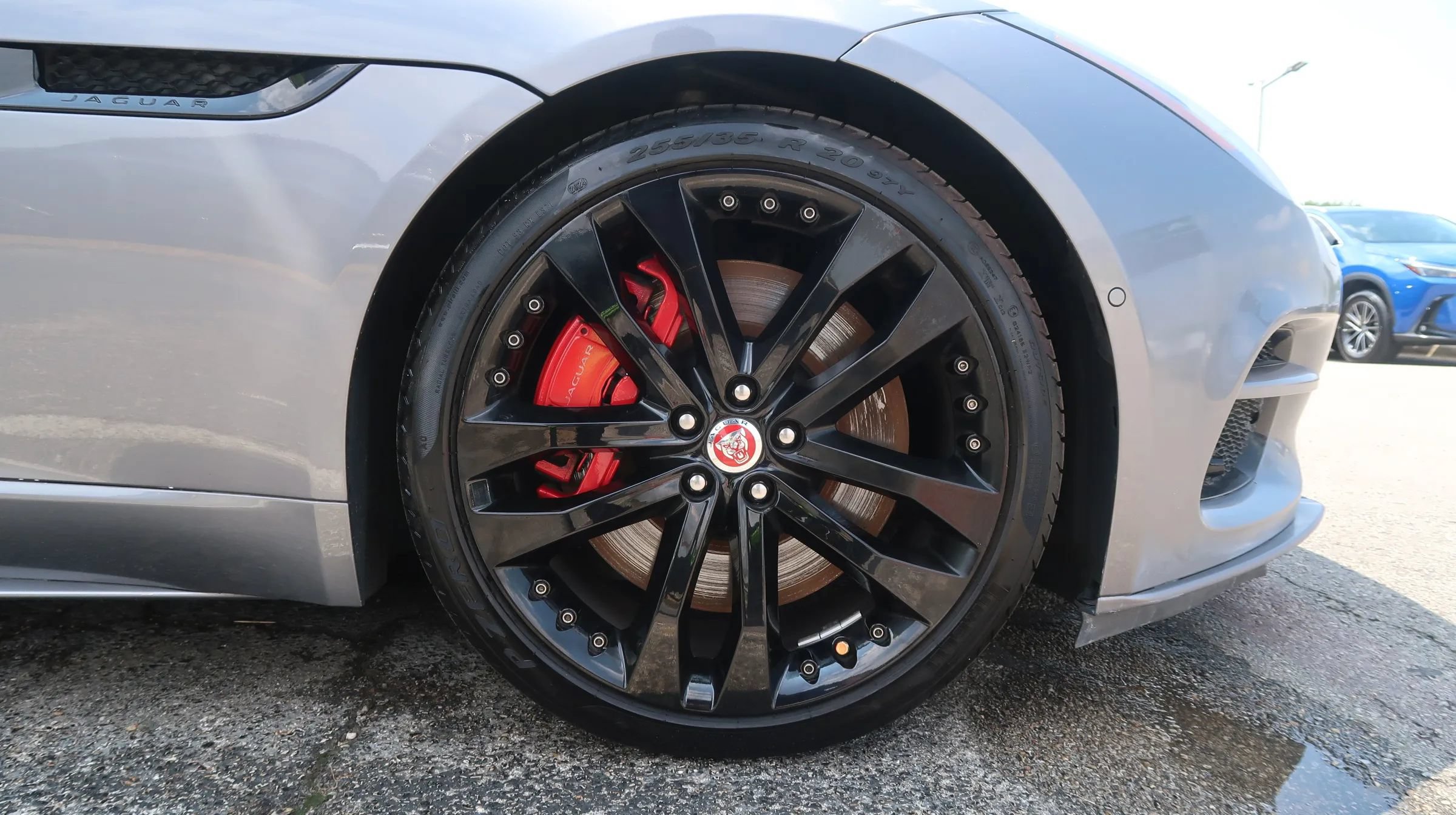 Used 2020 Jaguar F-TYPE R AWD/4WD image 50
