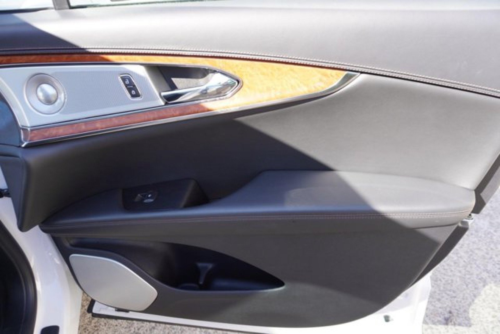 Used 2019 Lincoln Nautilus Black Label AWD/4WD image 24