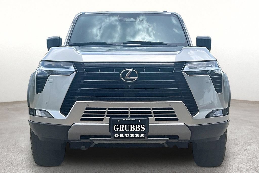 Used 2024 Lexus GX 550 AWD/4WD image 4
