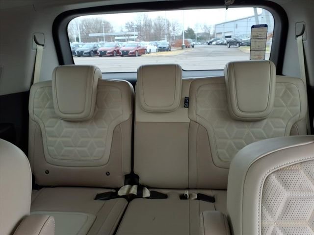 New 2026 Nissan Armada Platinum Reserve image 10
