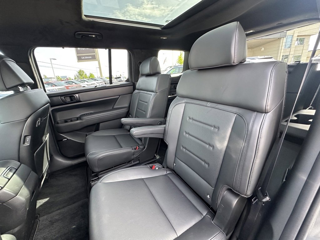 Used 2024 Hyundai Santa Fe Calligraphy image 25