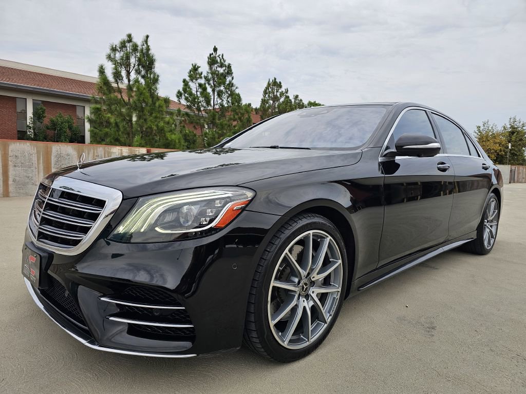 Used 2018 Mercedes-Benz S 560 Sedan image 3