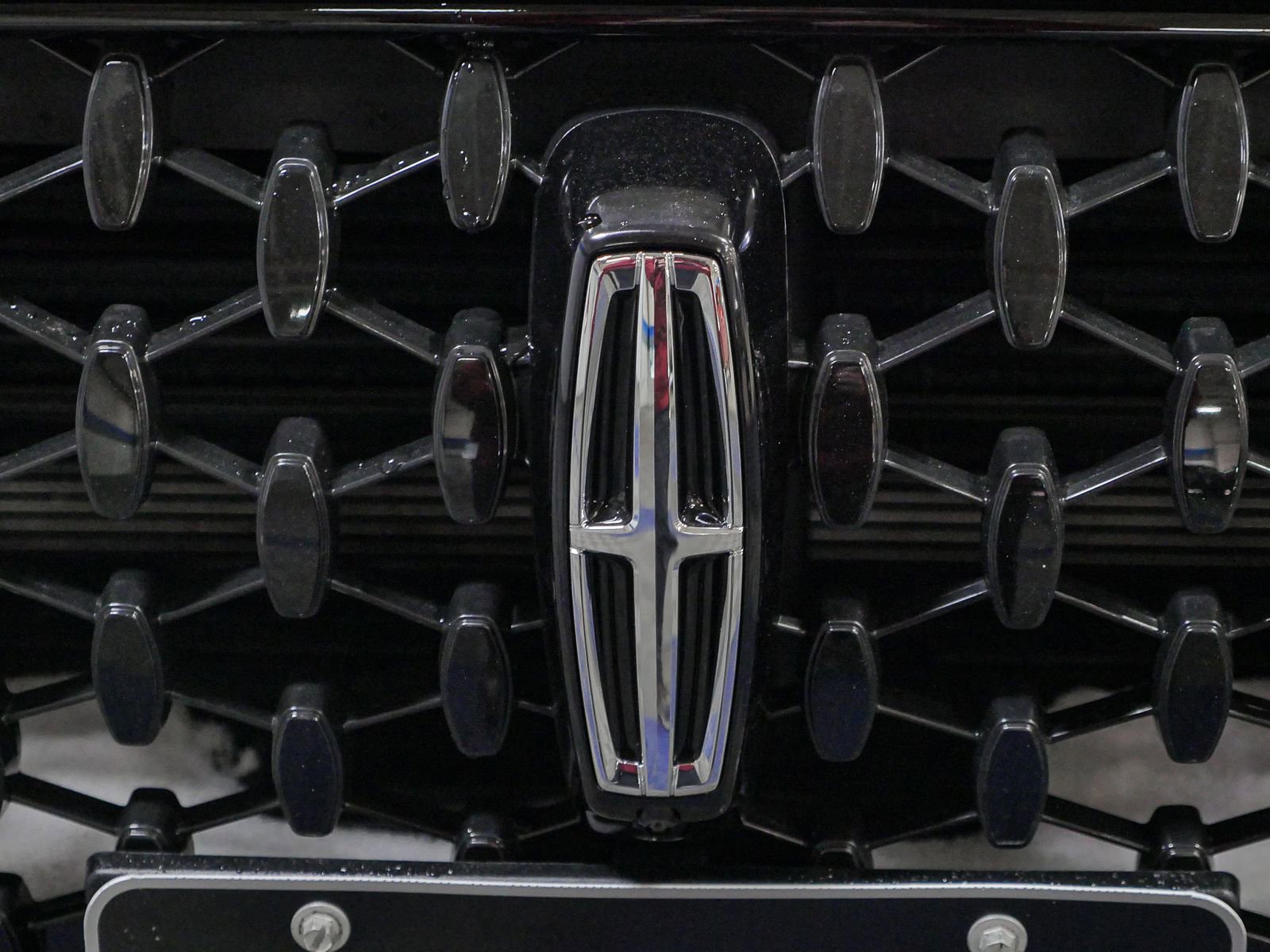 New 2025 Lincoln Corsair Grand Touring w/ Equipment Group 302A image 13