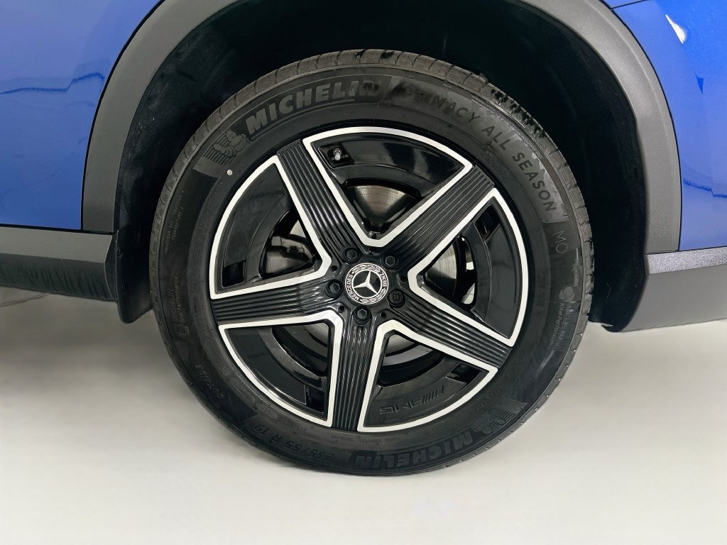 Certified 2026 Mercedes-Benz GLC 300 image 30