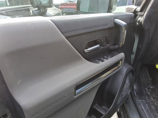 Used 2024 GMC Hummer EV 3X w/ Extreme Off-Road Package image 8