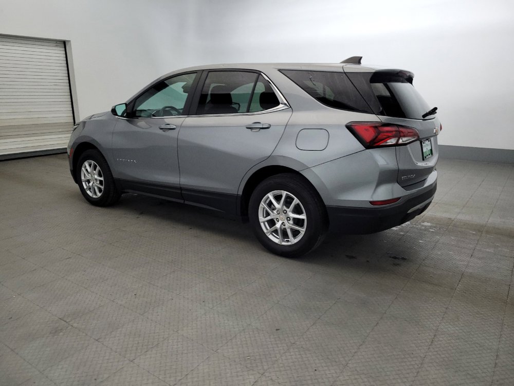 Used 2024 Chevrolet Equinox LT w/ Driver Convenience Package AWD/4WD image 3