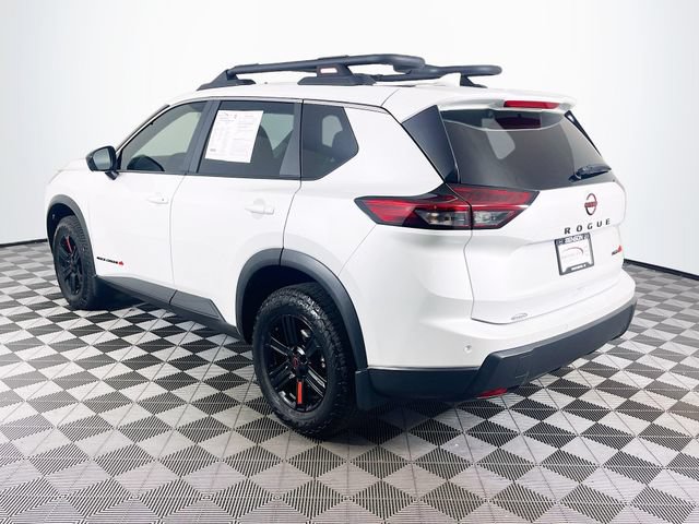 Used 2025 Nissan Rogue SV AWD/4WD image 6