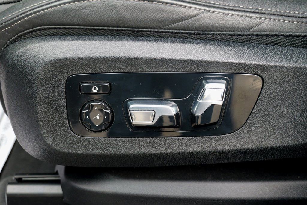 Used 2024 BMW X7 xDrive40i image 25