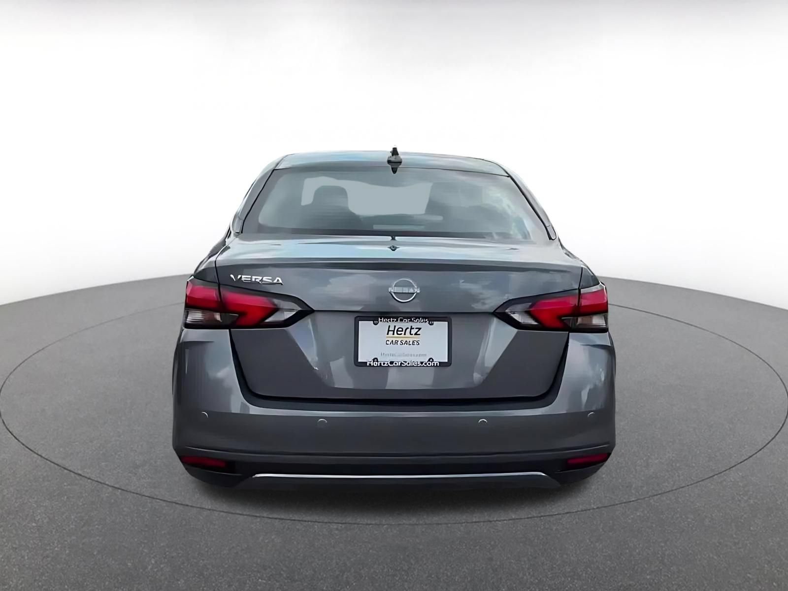 Used 2025 Nissan Versa SV FWD image 12