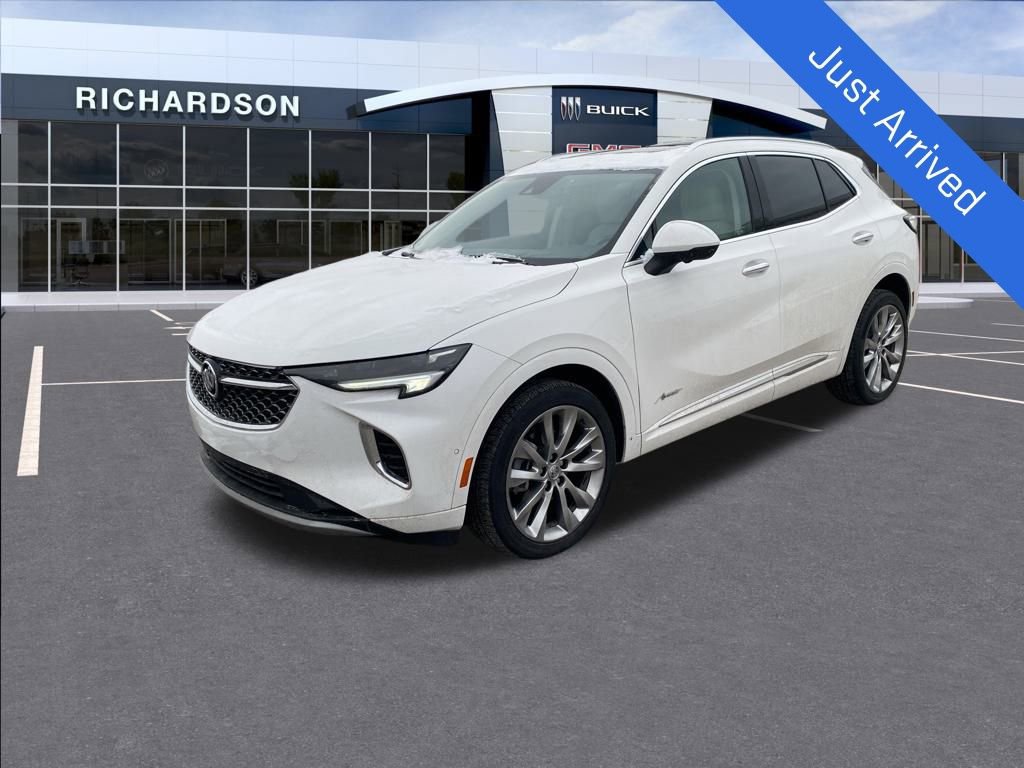 Used 2022 Buick Envision Avenir w/ Technology Package II image 1