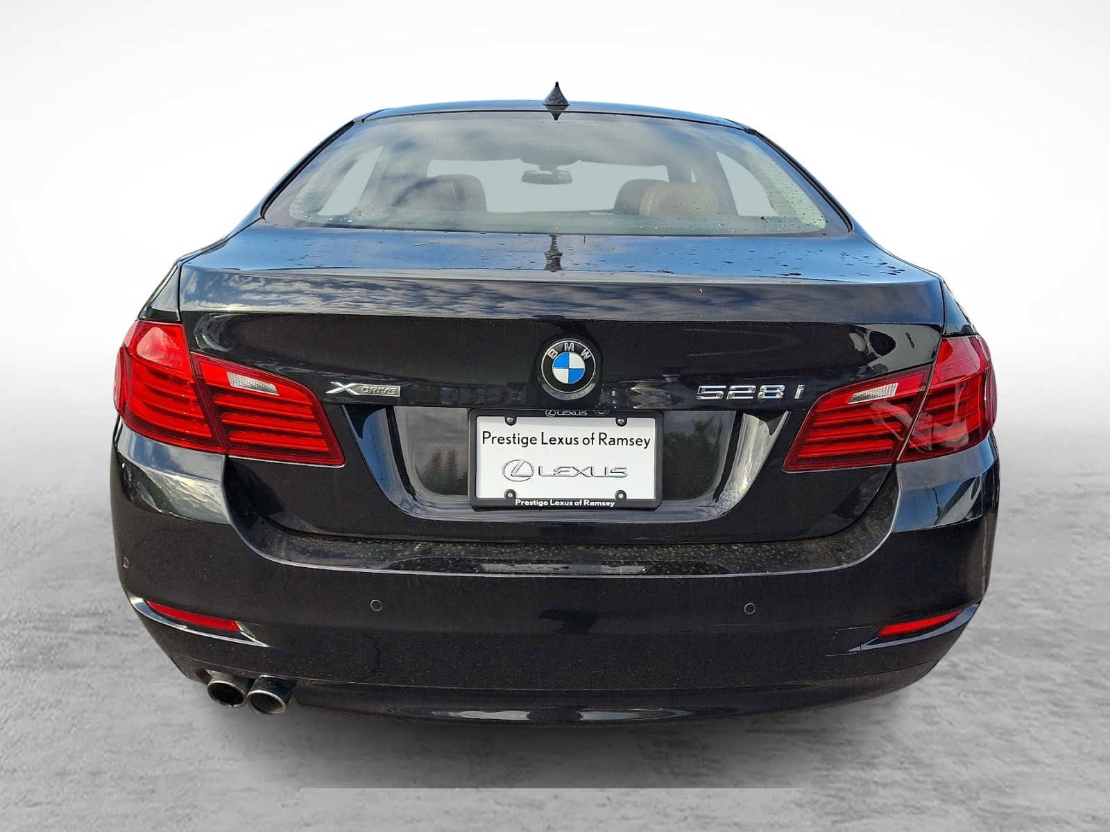 Used 2015 BMW 528i xDrive Sedan image 5