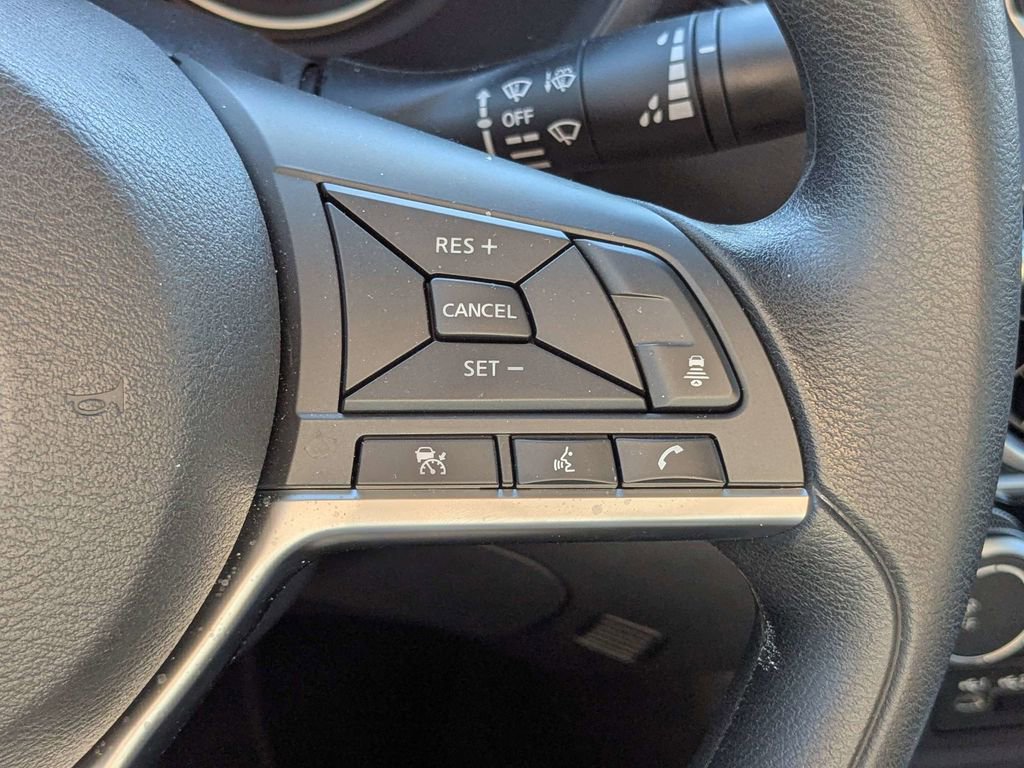 Used 2024 Nissan Sentra SV FWD image 26