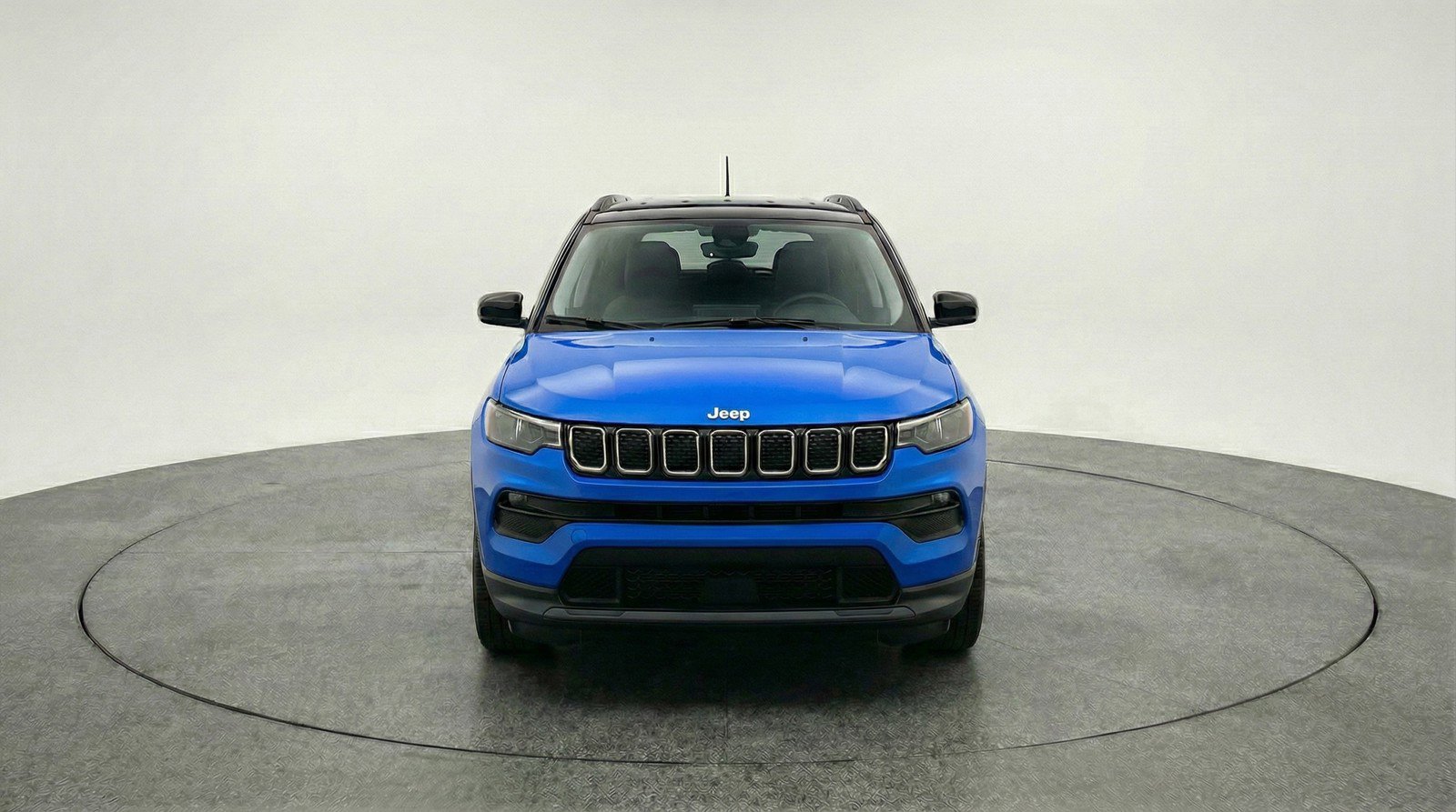 Used 2025 Jeep Compass Limited image 2