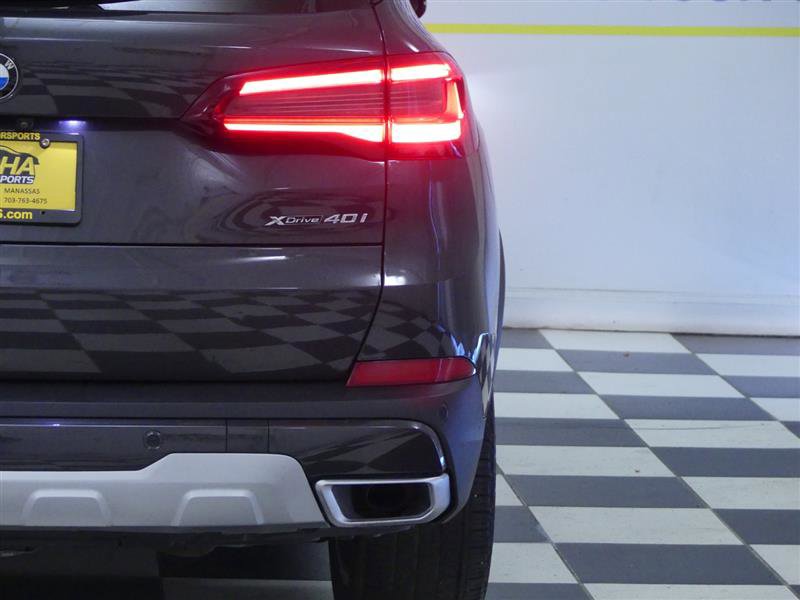 Used 2022 BMW X5 xDrive40i w/ Premium Package image 32