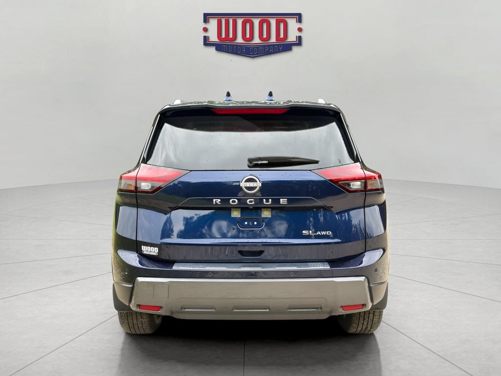 Used 2025 Nissan Rogue SL w/ Tech Package AWD/4WD image 3