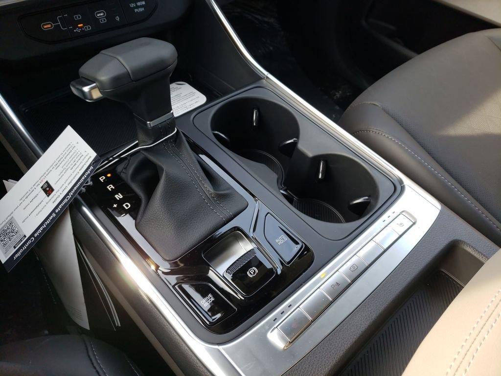 New 2026 Kia Carnival EX FWD image 22