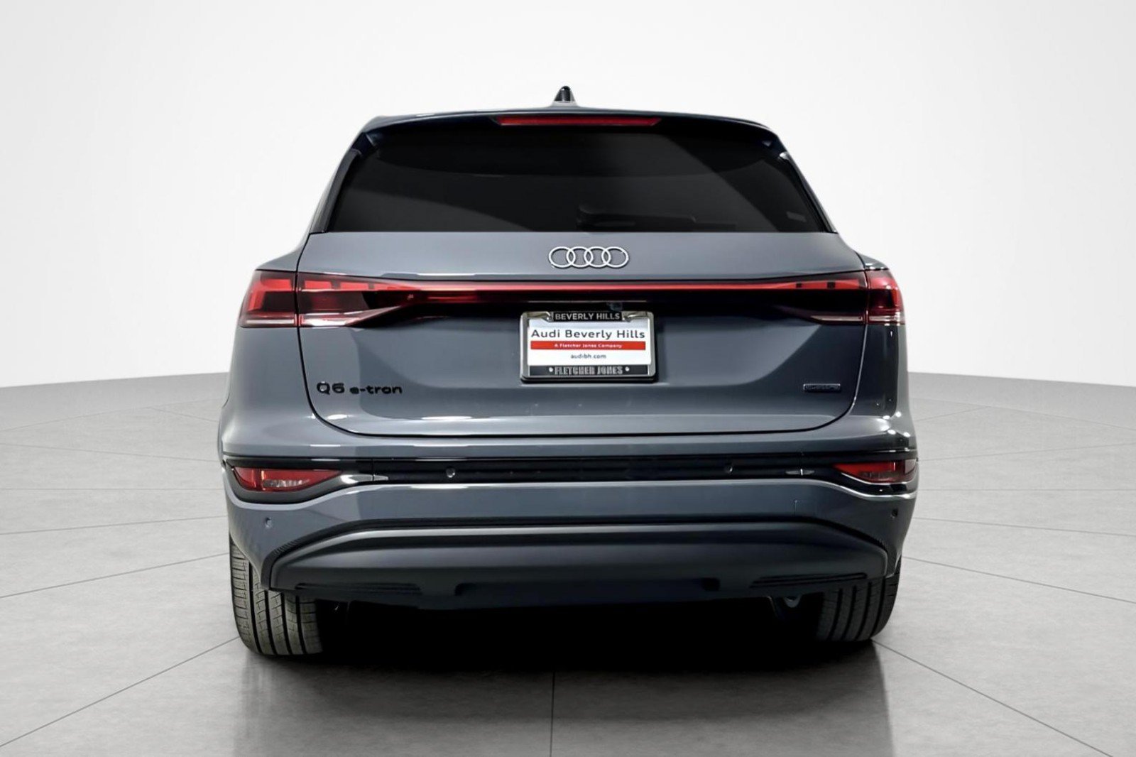 New 2027 Audi Q6 e-tron Premium AWD/4WD image 5