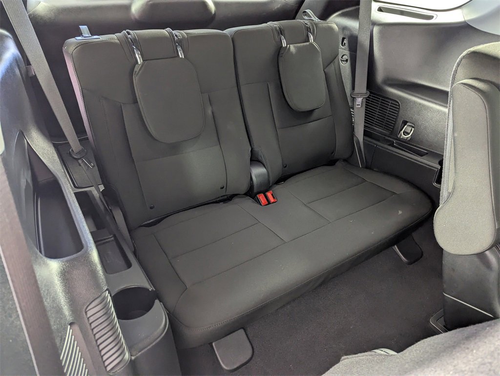 Used 2024 Ford Explorer XLT image 34