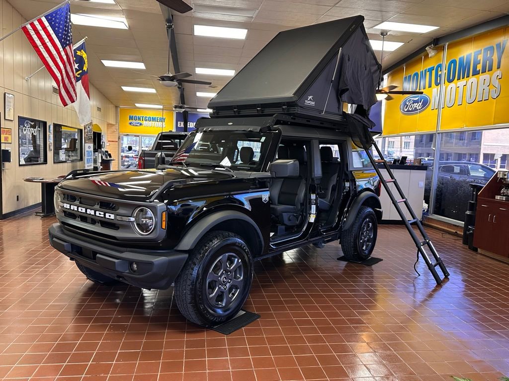 Used 2024 Ford Bronco Big Bend image 2