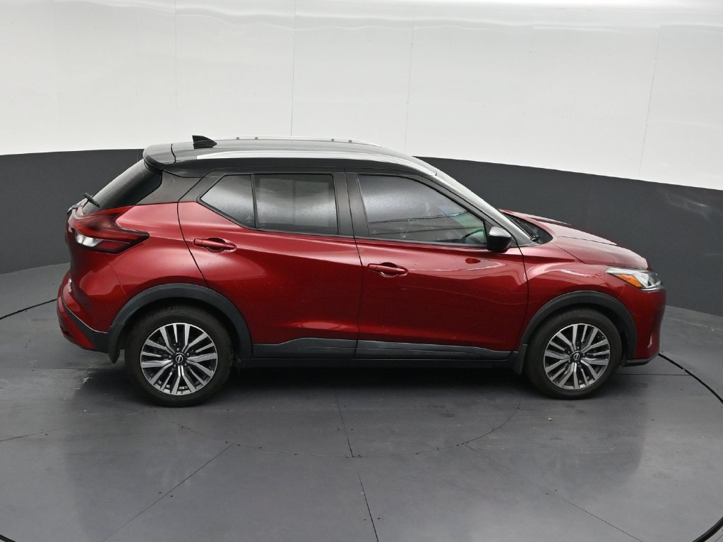 Used 2022 Nissan Kicks SV FWD image 20