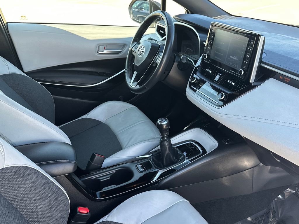 Used 2021 Toyota Corolla XSE image 12