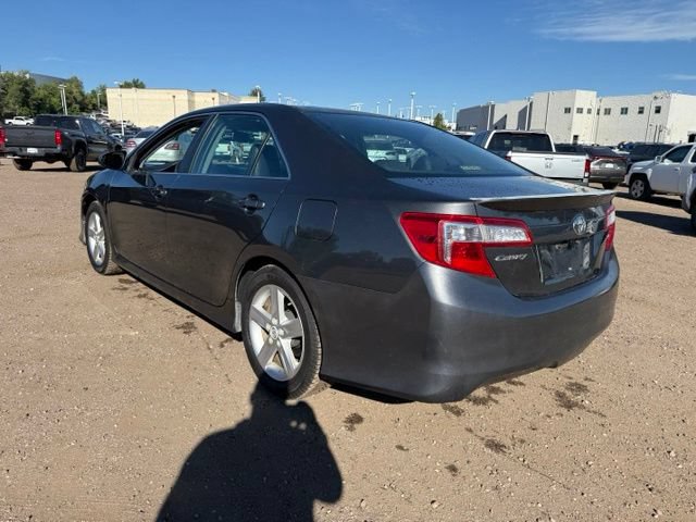 Used 2012 Toyota Camry SE FWD image 3