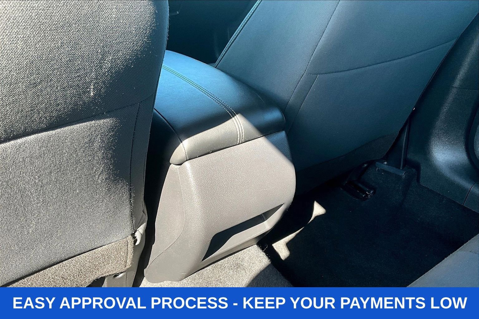 Used 2024 Nissan Altima 2.5 S FWD image 13