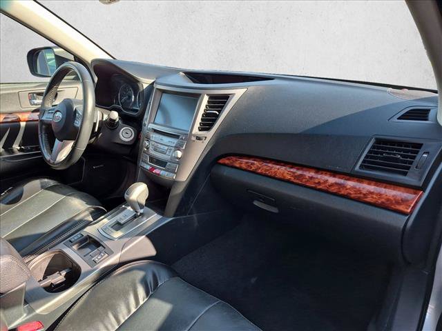 Used 2010 Subaru Outback 3.6R Limited AWD/4WD image 21
