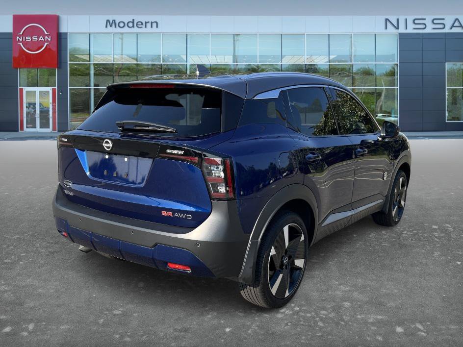 Certified 2025 Nissan Kicks SR AWD/4WD image 5