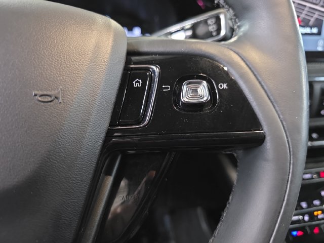 Used 2020 Lincoln Corsair AWD w/ Premium Package image 18