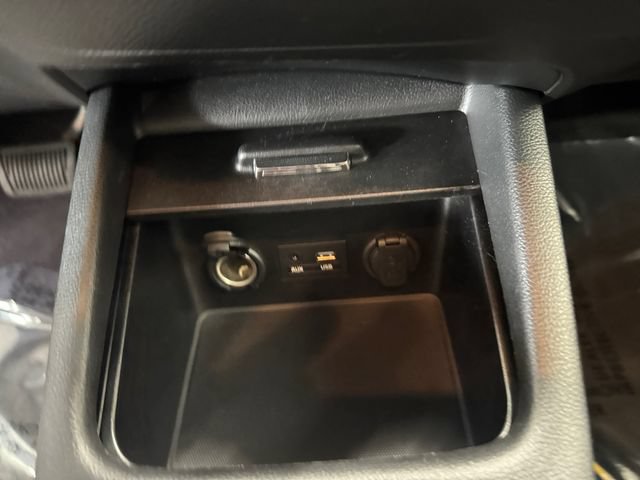 Used 2018 Kia Forte S w/ S Technology Plus Package FWD image 16