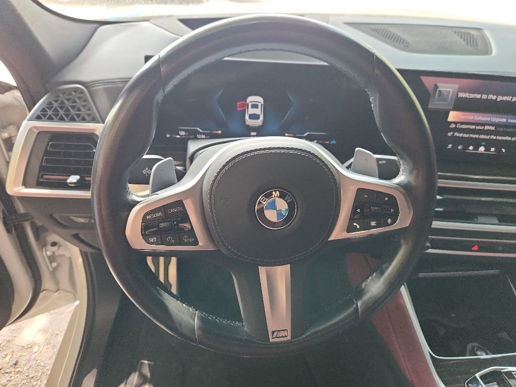 Used 2024 BMW X6 xDrive40i w/ Premium Package AWD/4WD image 4