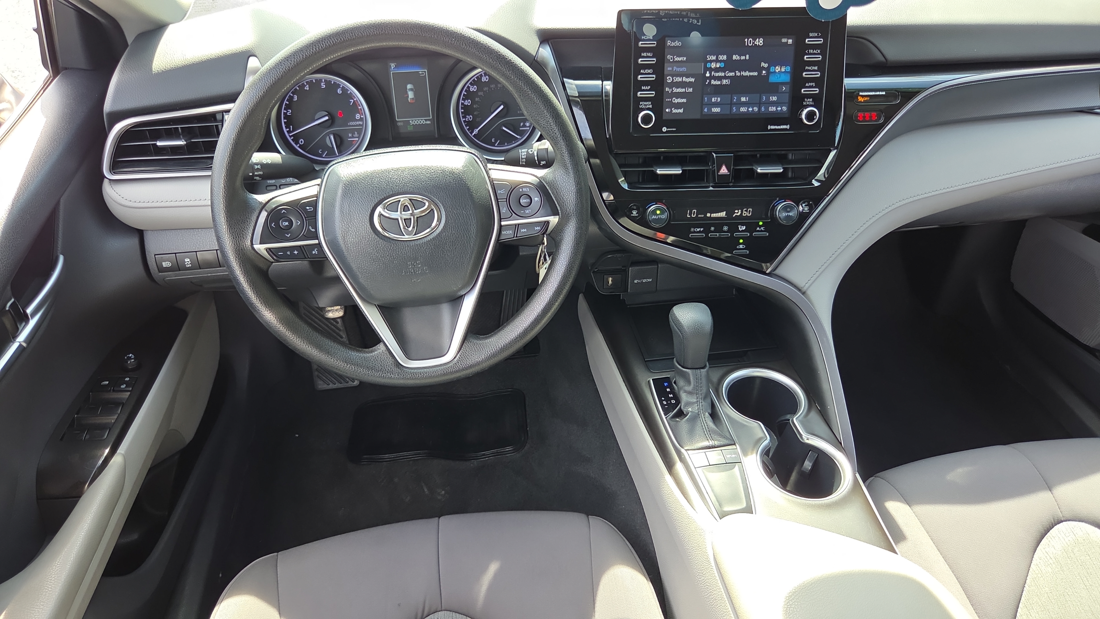 Used 2024 Toyota Camry LE FWD image 11