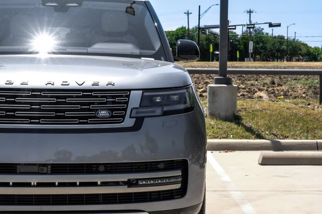 New 2026 Land Rover Range Rover Long Wheelbase SE AWD/4WD image 57