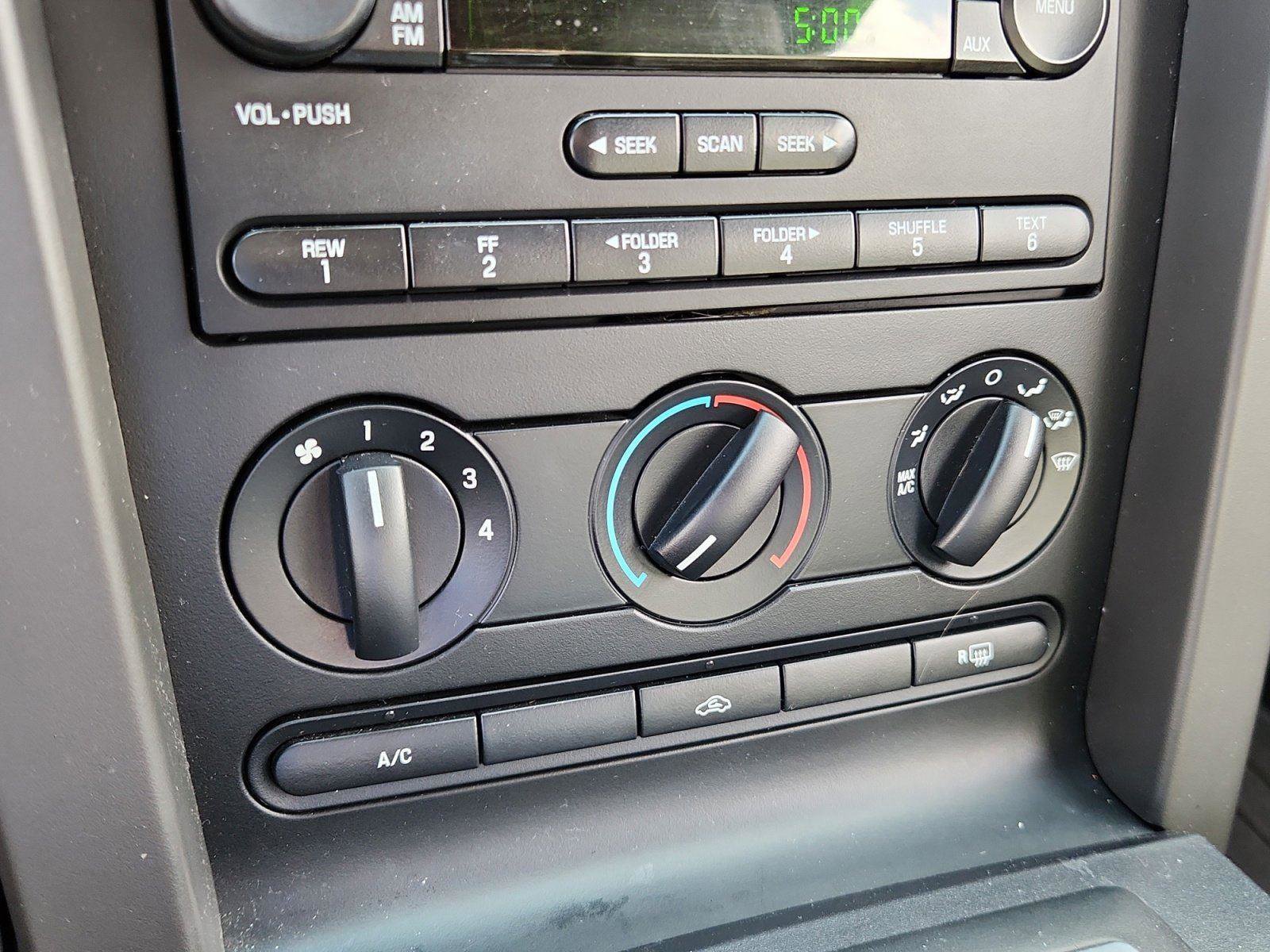 Used 2006 Ford Mustang GT Premium image 22