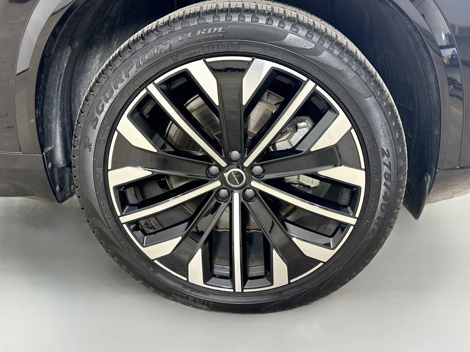 Used 2026 Volvo XC90 B6 Plus w/ Protection Package Premier AWD/4WD image 10