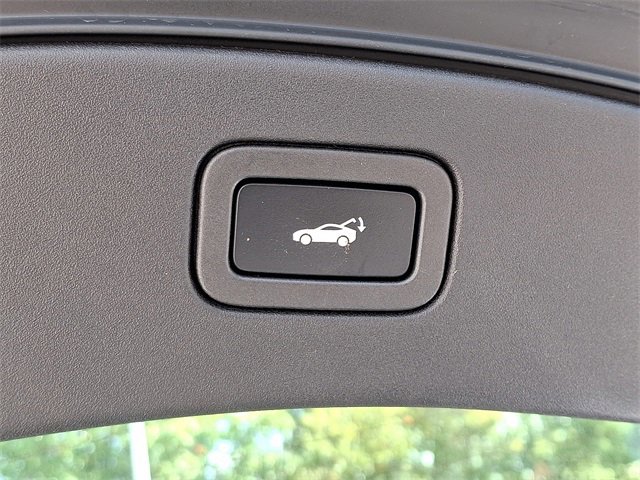 Used 2023 Jaguar F-TYPE R image 29