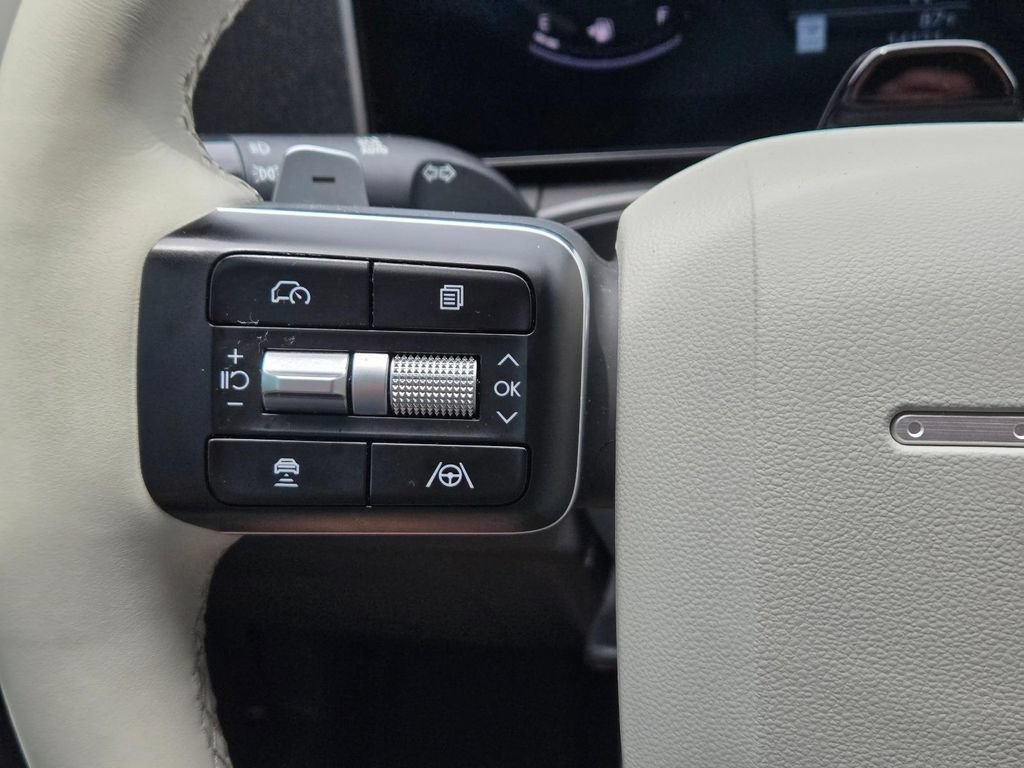 Certified 2026 Hyundai Santa Fe SEL FWD image 23