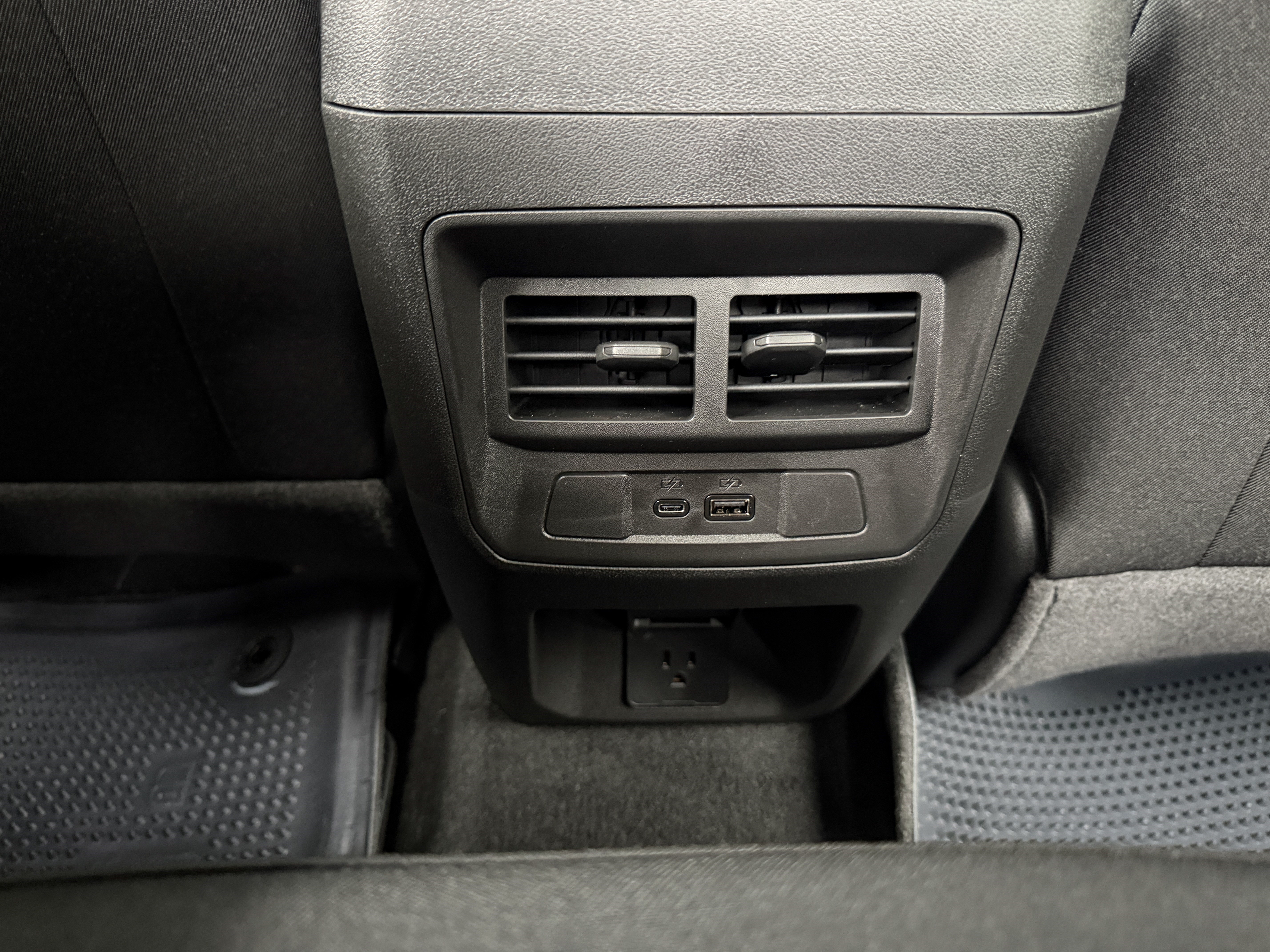 New 2026 GMC Canyon Elevation w/ Convenience Package RWD image 25