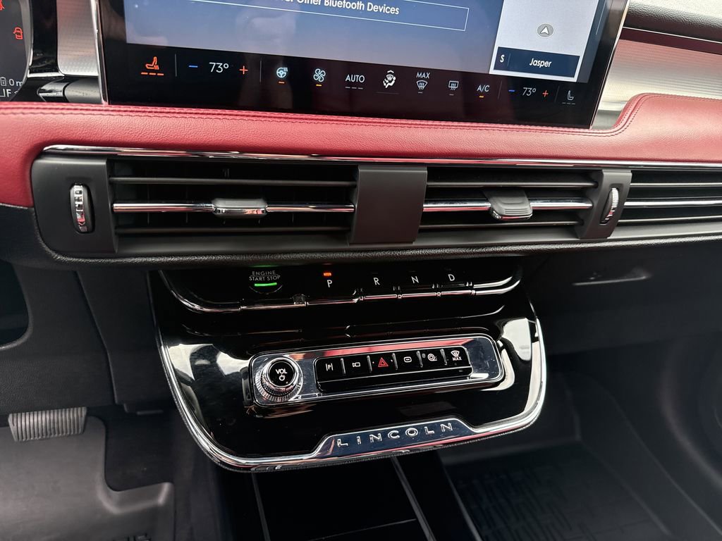 Used 2025 Lincoln Corsair Grand Touring w/ Equipment Group 301A image 28