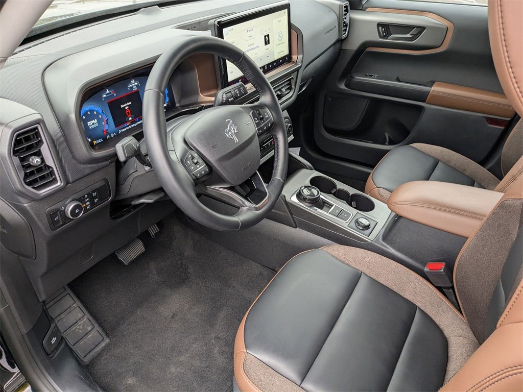 Used 2025 Ford Bronco Sport Outer Banks image 17