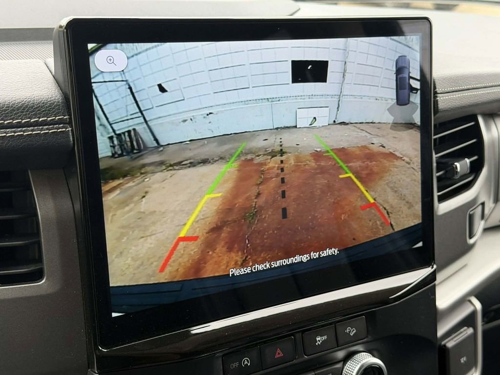 Used 2024 Ford Expedition Max XLT AWD/4WD image 17