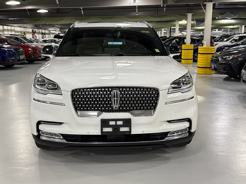 Used 2022 Lincoln Aviator Reserve w/ Equipment Group 201A AWD/4WD image 6