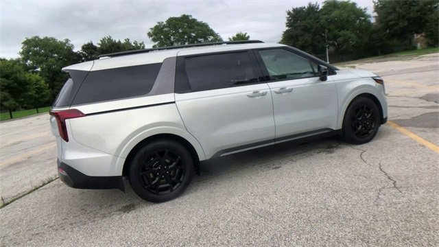 New 2026 Kia Carnival SX Prestige image 3