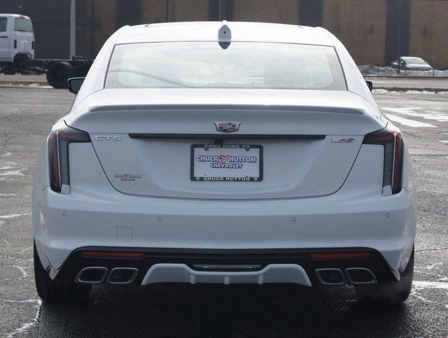Used 2025 Cadillac CT5 V image 3