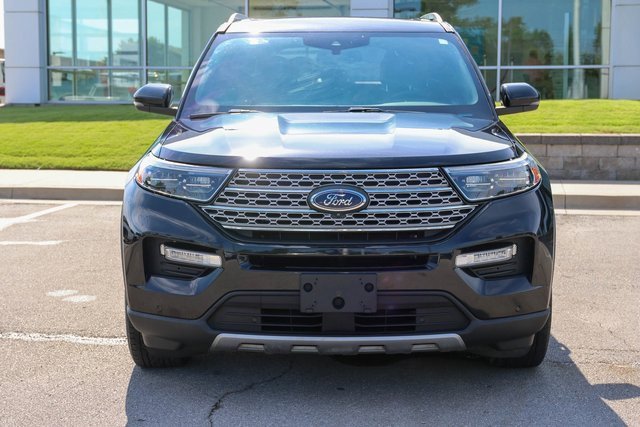 Used 2020 Ford Explorer Limited w/ Class III Trailer Tow Package image 2
