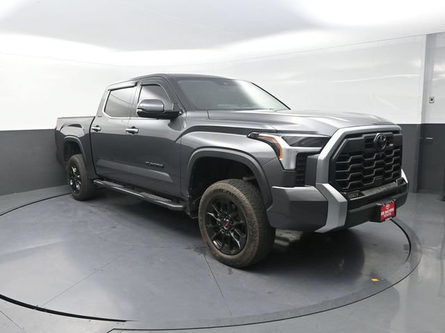 Used 2023 Toyota Tundra Limited w/ TRD Off-Road Package AWD/4WD image 10