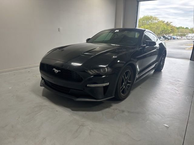 Used 2018 Ford Mustang Coupe w/ Equipment Group 101A image 3