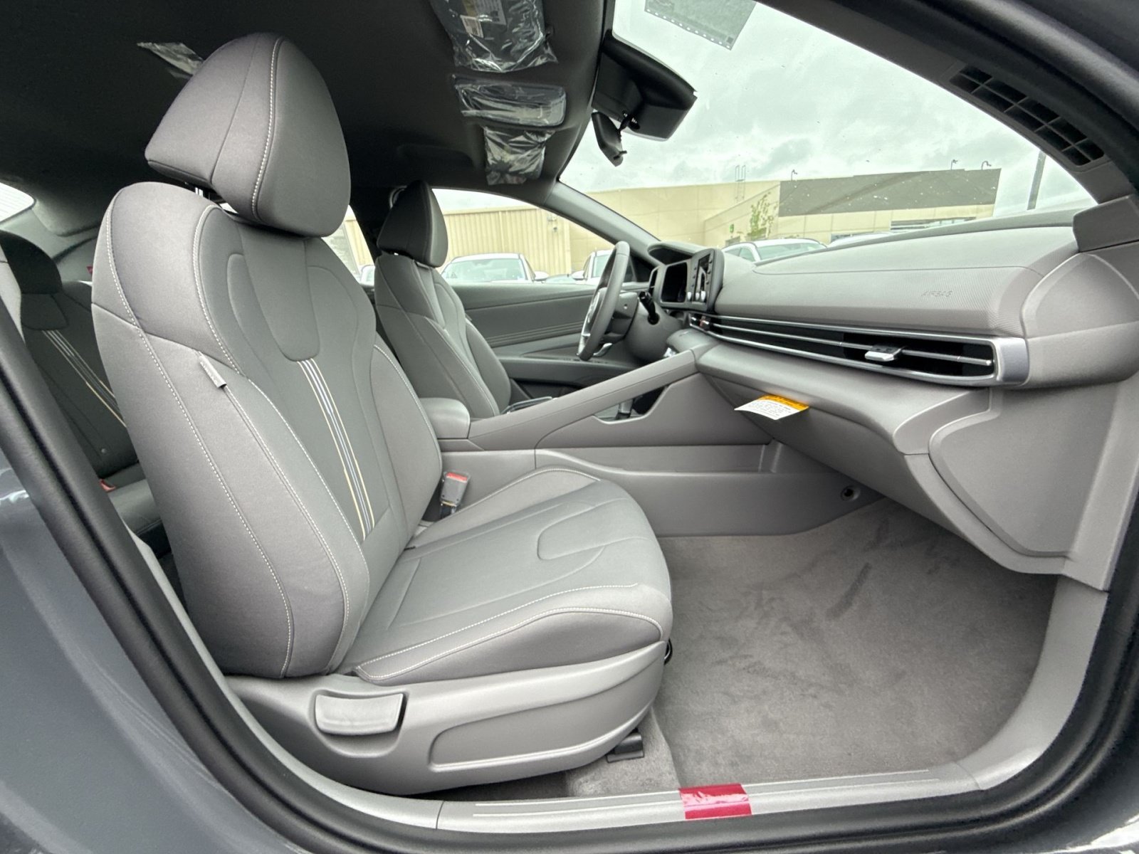New 2026 Hyundai Elantra Sport FWD image 28